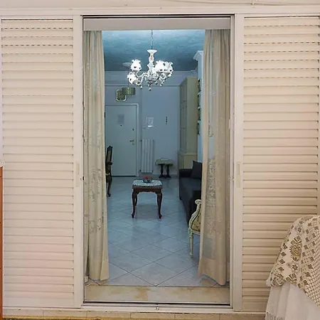 Vintage Style With Beautiful Backyard Apartamento Atenas